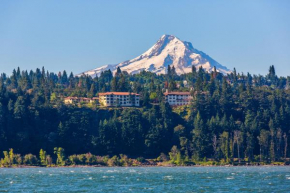 Гостиница Columbia Cliff Villas  Худ Ривер